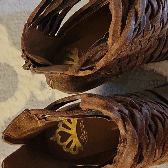 Booties - Picture 3 of 5